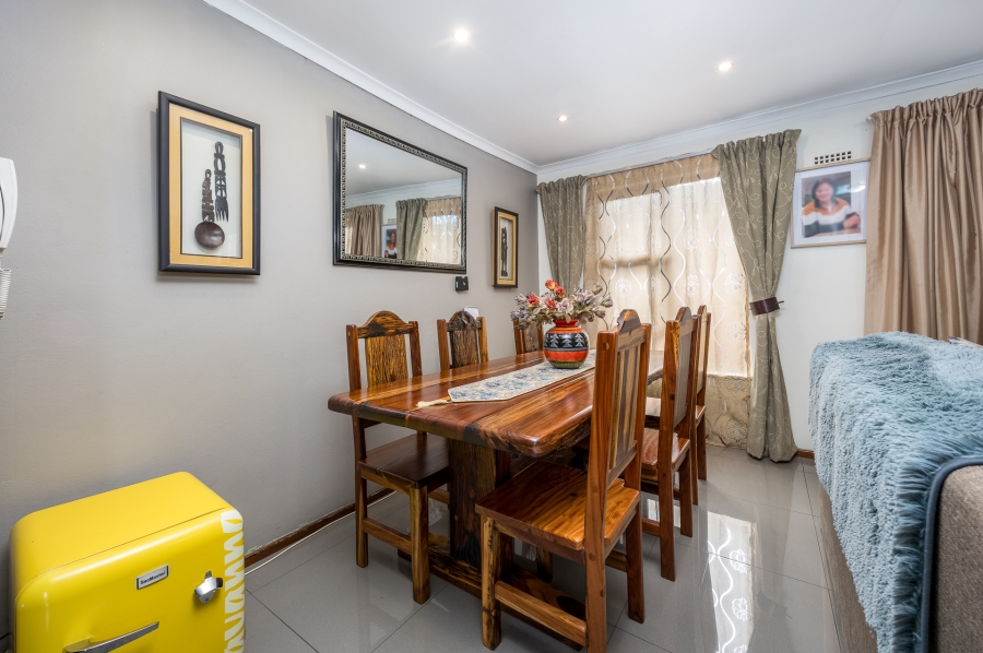 3 Bedroom Property for Sale in Danarant Western Cape